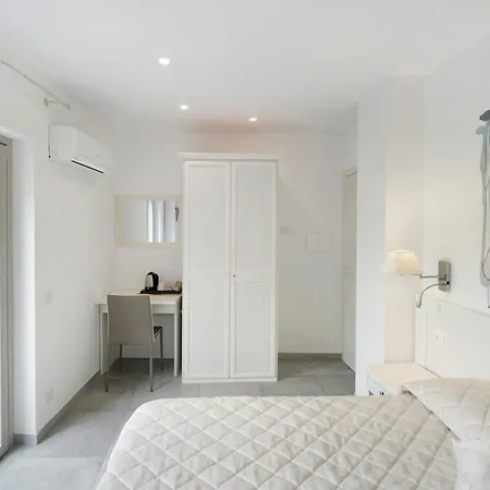 Amaranto فندق مبيت وإفطار 3*